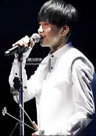  tfboys5张图片,谢谢最新的
