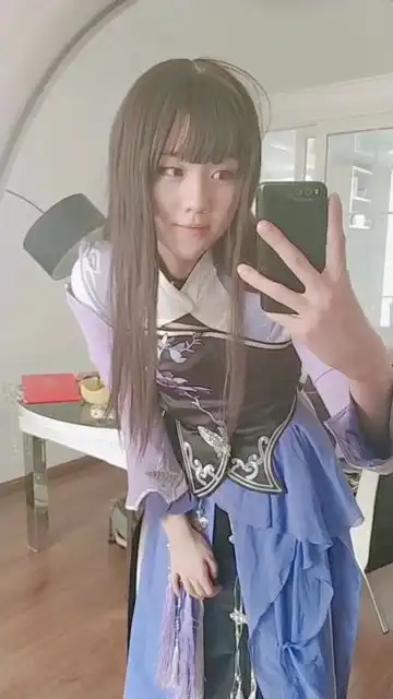  女装大佬cos毒姐