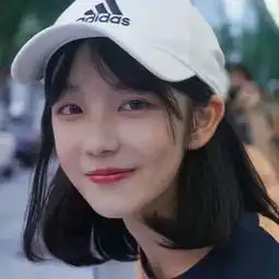  女生头像年少的我们喜欢一个人
