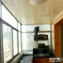  桥东街桥东街ki小区3室2厅100平米中等装修能当员工宿舍