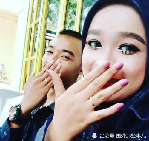  双胞胎姐妹嫁双胞胎兄弟,婚后一起生活经常弄错人