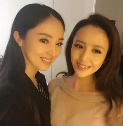 杨幂清纯可爱头像董璇