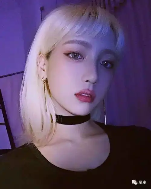  痴心绝对,宁愿唱独角戏也要爱下去的星女