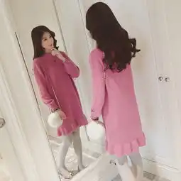  李沁身穿这款粉丝连衣裙,老好看了,青春又富有活力