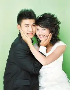  细数女主播背后的男人曝朱丹与前夫亲密照