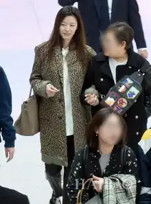  2019你年她们的这些春季搭配谁穿都显瘦