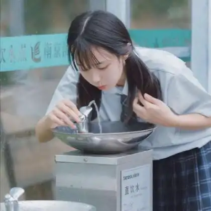 三姐妹头像一人一张