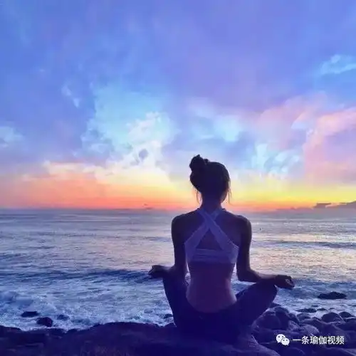 瑜伽动画头像图片莫迪