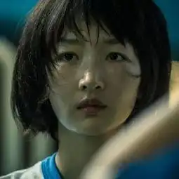  少年的你还没上映,易烊千玺这句话就火了,成00后表白神句