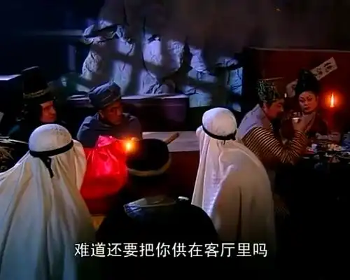  盗贼深夜来劫当铺,沈万三早有准备,怎知这些人竟是衙门的官差