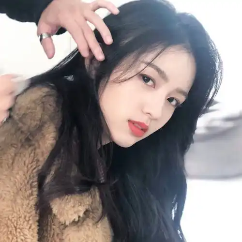  女生头像我们很合适别担心慢慢来叭