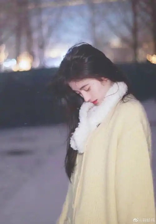  新生代小花,你更看好谁赵露思鞠婧祎还是宋祖儿
