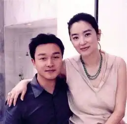  琼瑶徐克眼中的第一美人,整整惊艳了二十年,林青霞美在哪