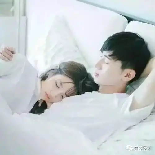 李沁最美最漂亮的头像吻