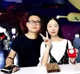  高晓松换了个微博头像,全国网友集体笑喷哈哈哈真是帅爆了