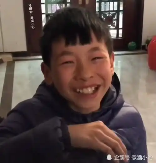  小学生考80多分激动大哭,网友调侃好一个现代版范进中举